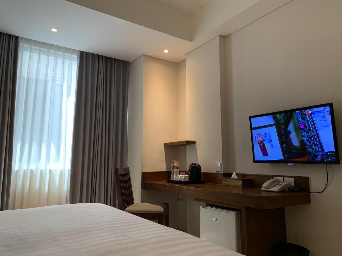 Signature Seminyak Hotel Bagian luar foto